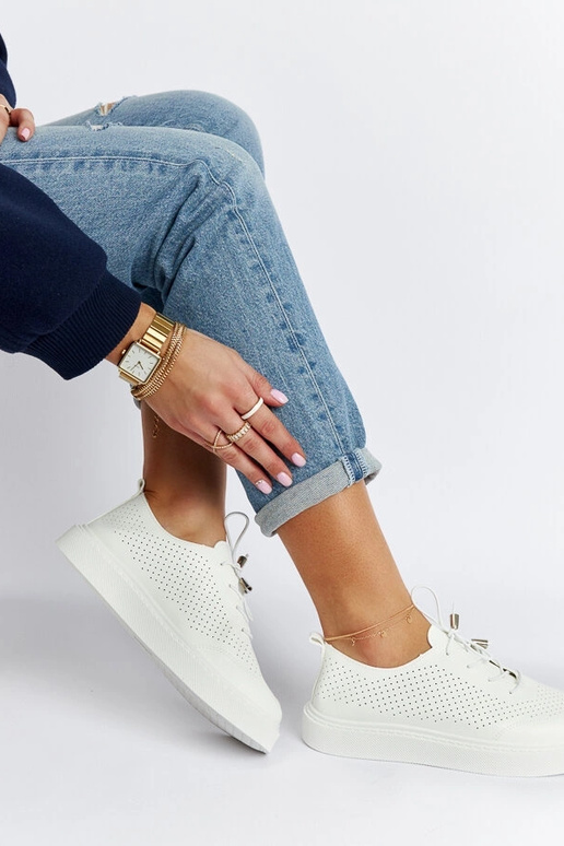 Weiße perforierte Sneakers „Laytonville“