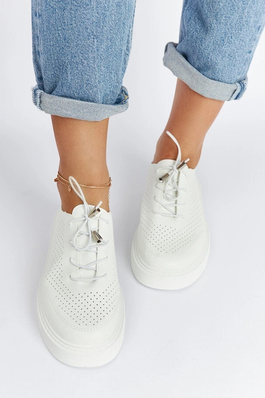 Weiße perforierte Sneakers „Laytonville“