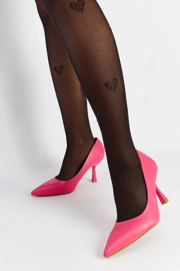 Rosafarbene Nixon-Pumps mit...