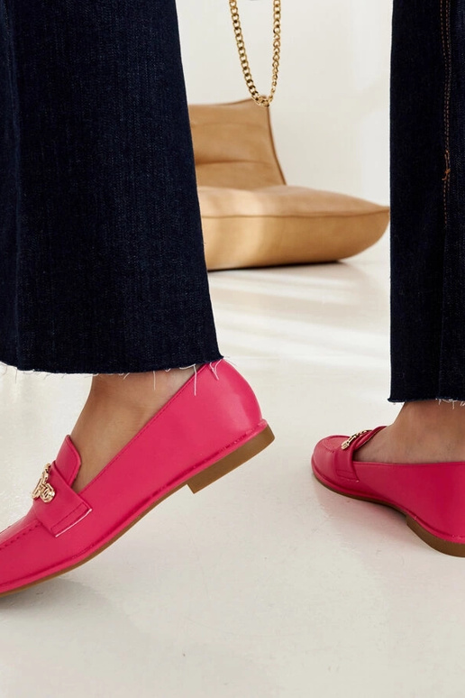 Rosafarbene Loafer mit einer...