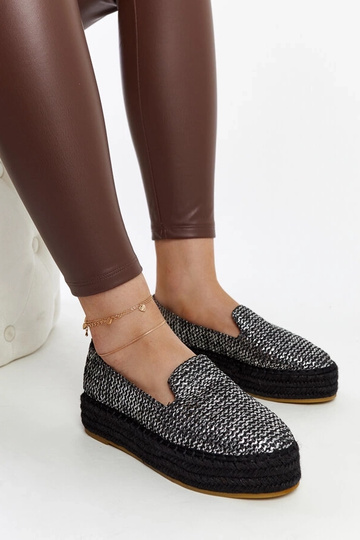 Schwarze Espadrilles mit... 2