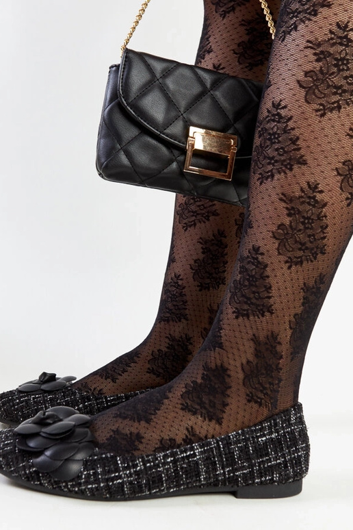 Schwarze Ballerinas mit dekorativer... Schwarze Ballerinas mit dekorativer...