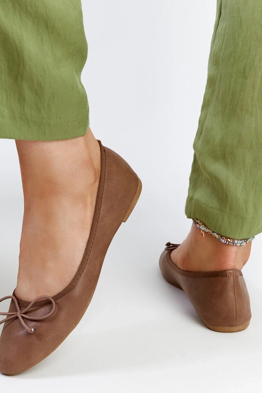 Braune Ballerinas Pavla aus Ökoleder Braune Ballerinas Pavla aus Ökoleder