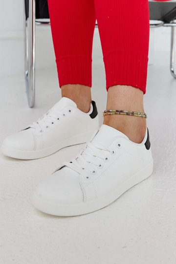 Weiße Birikti Plateau-Sneaker mit schwarzem Detail 2