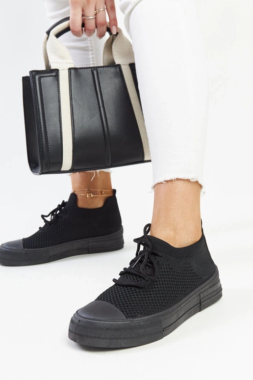 Schwarze leichte Sport-Sneaker von...