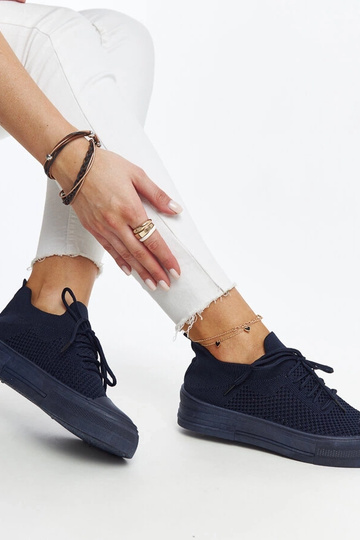 Marineblaue leichte Sport-Sneakers von Senaida 2