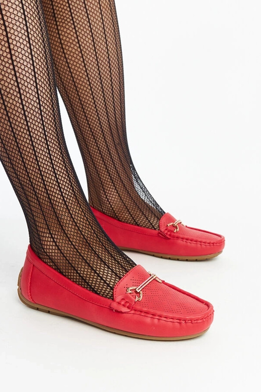 Rote Loafer mit dekorativer Schnalle...