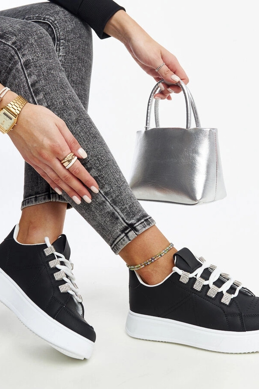 Schwarze Sneaker mit dicker Sohle Walida Schwarze Sneaker mit dicker Sohle Walida