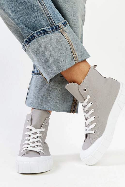 Graue hohe Turnschuhe Vinka