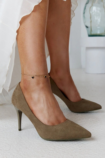 Grüne Pumps mit Ledersohle...