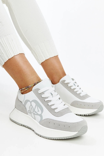 Weiß-graue Leder-Sneaker...