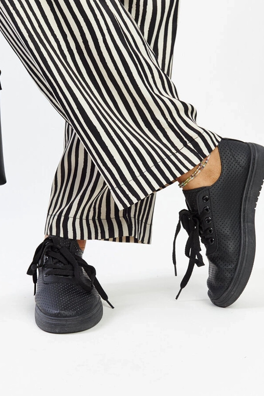 Schwarze Segana-Sneakers mit... Schwarze Segana-Sneakers mit...