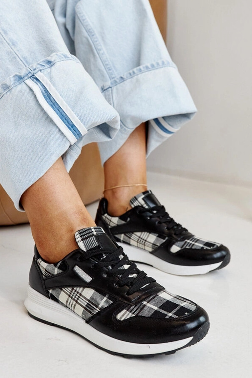 Afifah – Schwarze, karierte Sneaker Afifah – Schwarze, karierte Sneaker