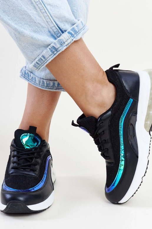 Schwarze Sneakers mit Jelka-Hologramm