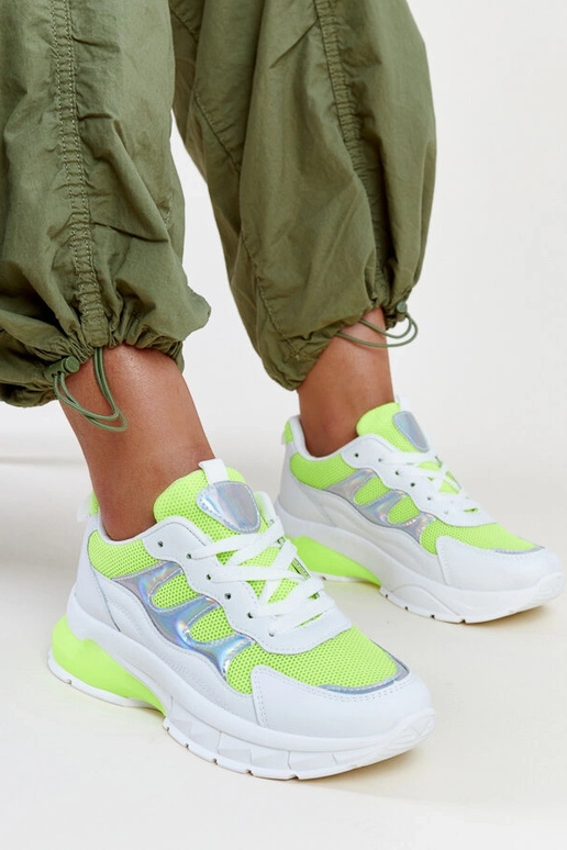 Matea – Weiße und gelbe Sneakers mit... Matea – Weiße und gelbe Sneakers mit...