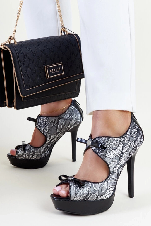 Elegante Metla-Heels in Schwarz und Weiß