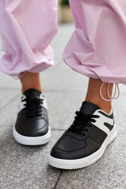 Schwarze Sport-Sneakers „Hagara“