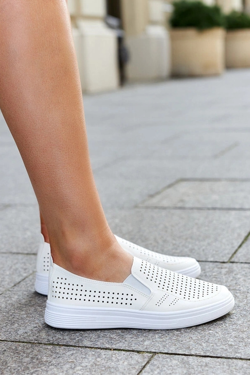 Beige luftige Slipper-Sneakers Dafina