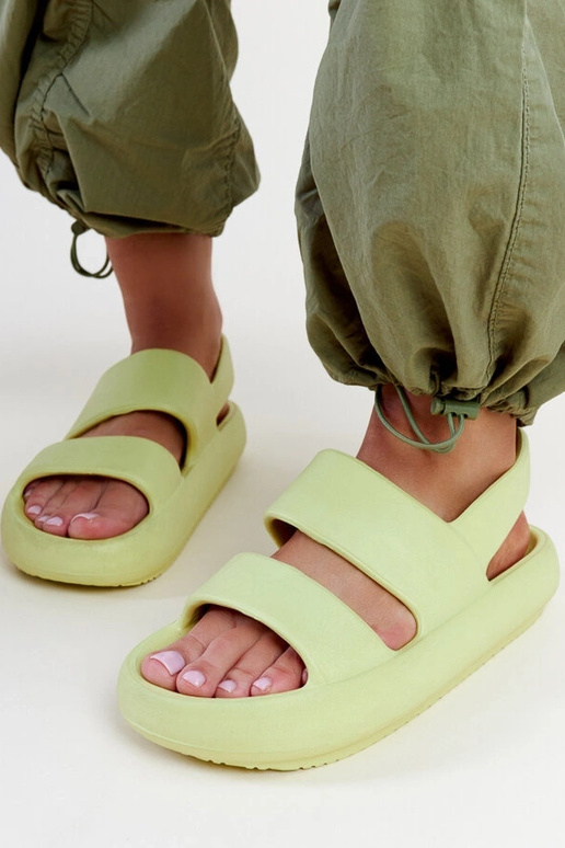 Grüne Sandalen Attiana