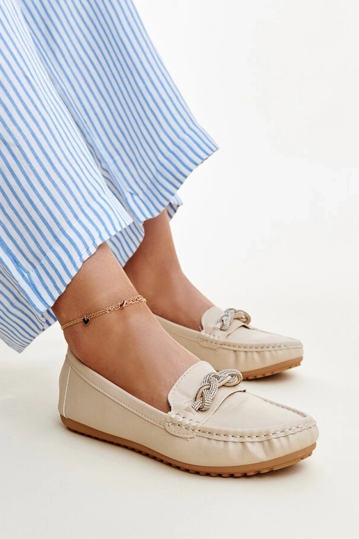 Beige Mokassins mit Zirkonen verziert... Beige Mokassins mit Zirkonen verziert...