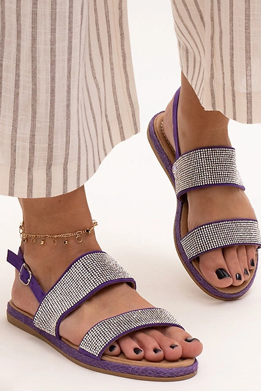 Lila Sandalen verziert mit...
