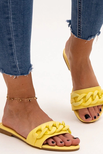 Aliyan – Matte Flip-Flops mit Kette in Gelb 2