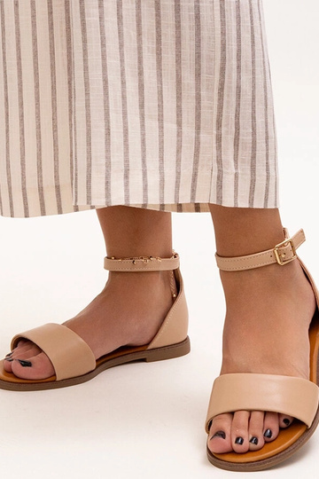 Beige Sandalen mit...