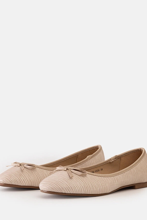Beige Ballerinas mit Schleife und... Beige Ballerinas mit Schleife und...