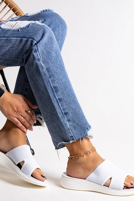 Weiße Flip-Flops mit Plateausohle Linah