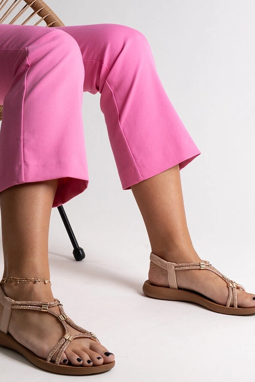 Beige Sandalen mit Zirkonia verziert...