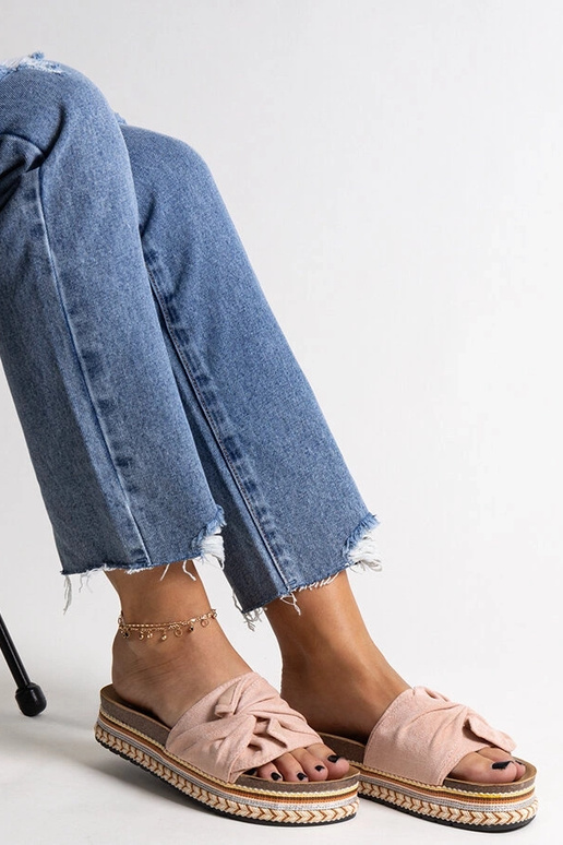 Klobige rosa Flip-Flops mit...