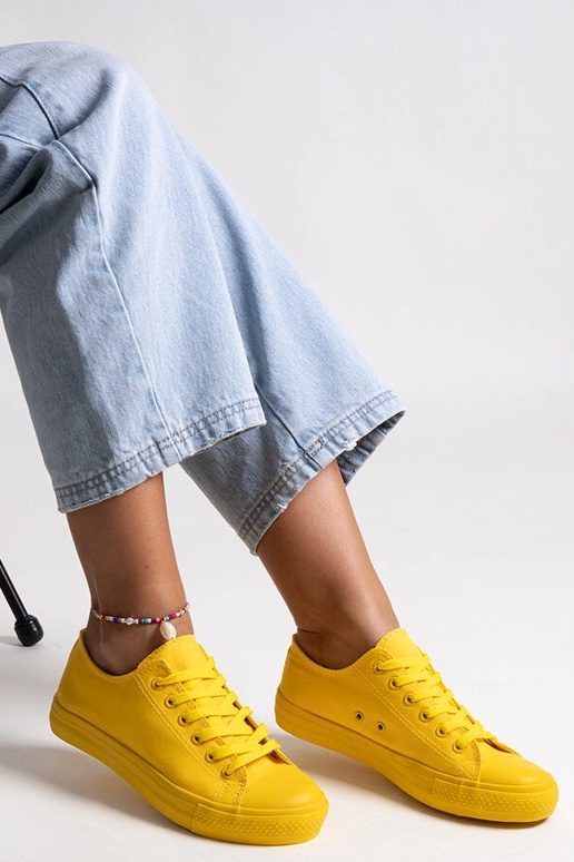 Gelbe klassische Nudar-Sneaker