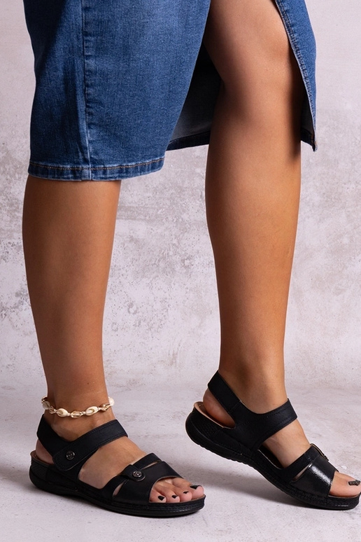 Schwarze Plateausandalen „Huri“