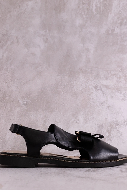 Schwarze Sandalen mit Schleife und...