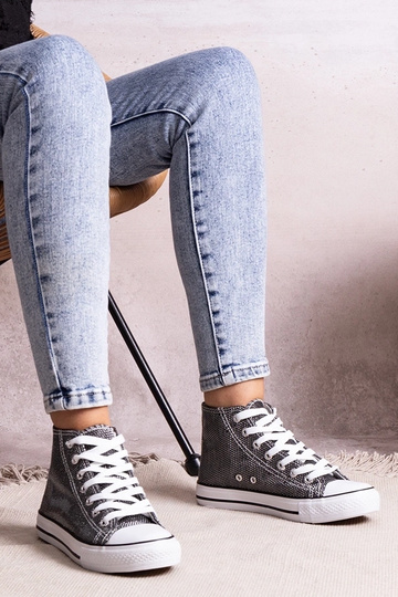 Schwarze High-Top-Sneaker...