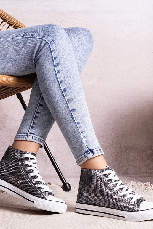 Schwarze High-Top-Sneaker aus...