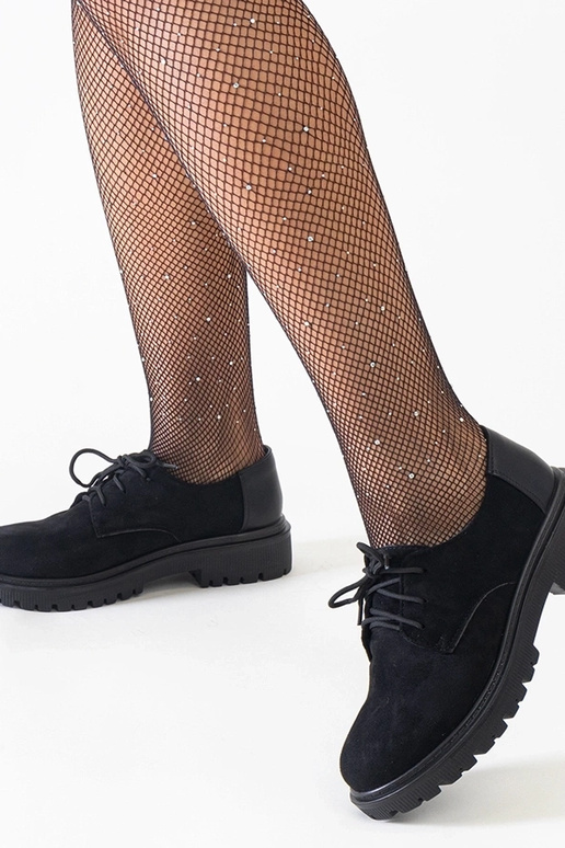 Schwarze Freizeitschuhe mit Schnürung... Schwarze Freizeitschuhe mit Schnürung...