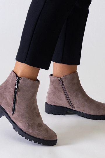 Braune Stiefeletten mit...