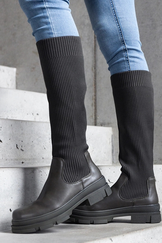 Grüne Schlupfstiefel mit elastischem...