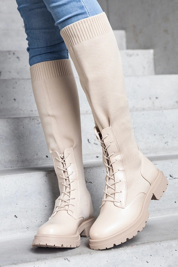 Beige Schlupfstiefel mit flexiblem Obermaterial aus Stoff Luana