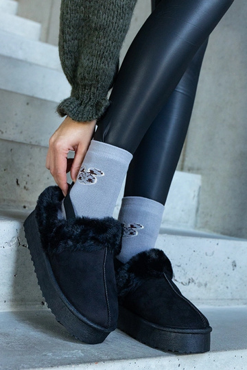 Schwarze Plateau-Slipper... 2