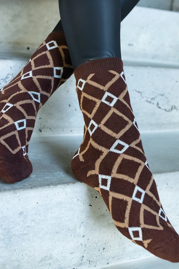Schwarz-weiße warme Socken Sella