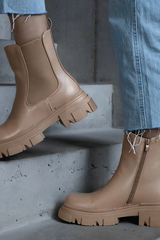 Beige warme Stiefeletten mit...