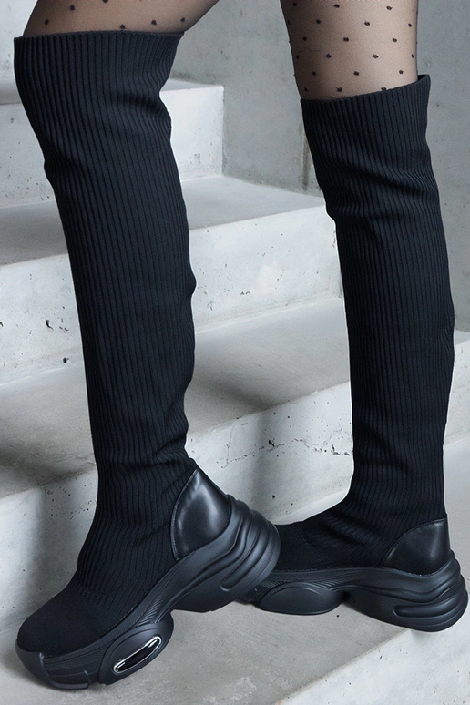 Schwarze Slip-On-Stiefel mit...