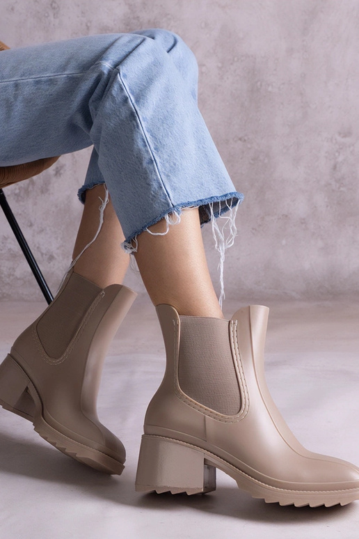 Beige Gummistiefel mit Absatz Surien