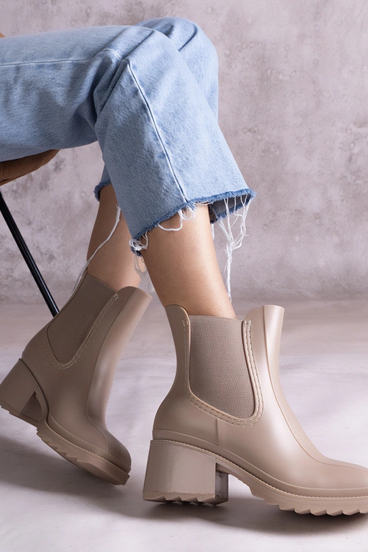 Beige Gummistiefel mit Absatz Surien