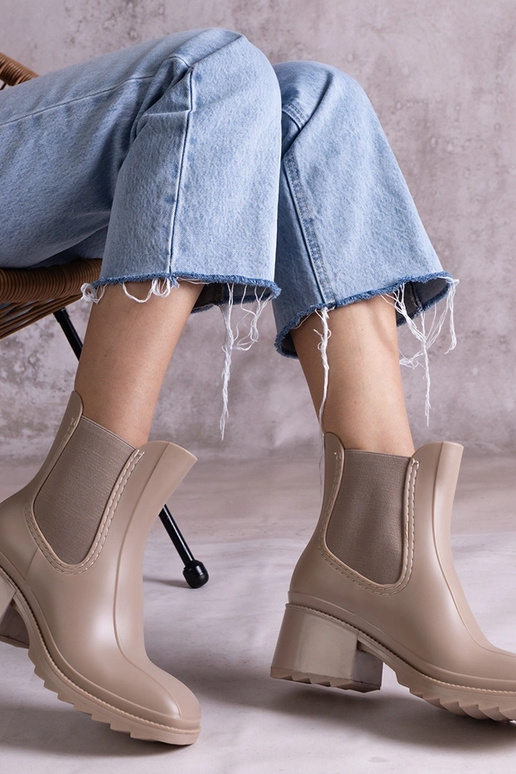 Beige Gummistiefel mit Absatz Surien