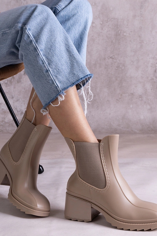 Beige Gummistiefel mit Absatz Surien