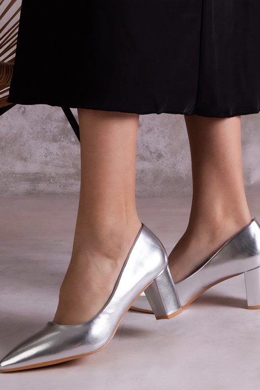 Silberne Pumps mit Blockabsatz Tunia