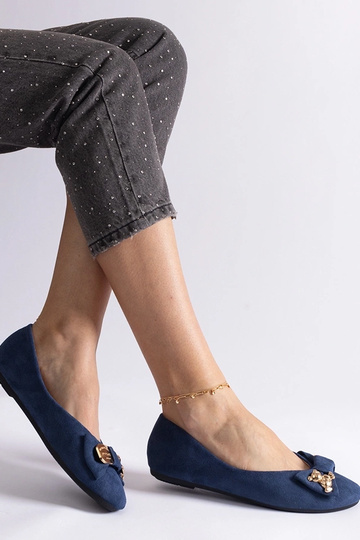 Marineblaue Ballerinas mit...